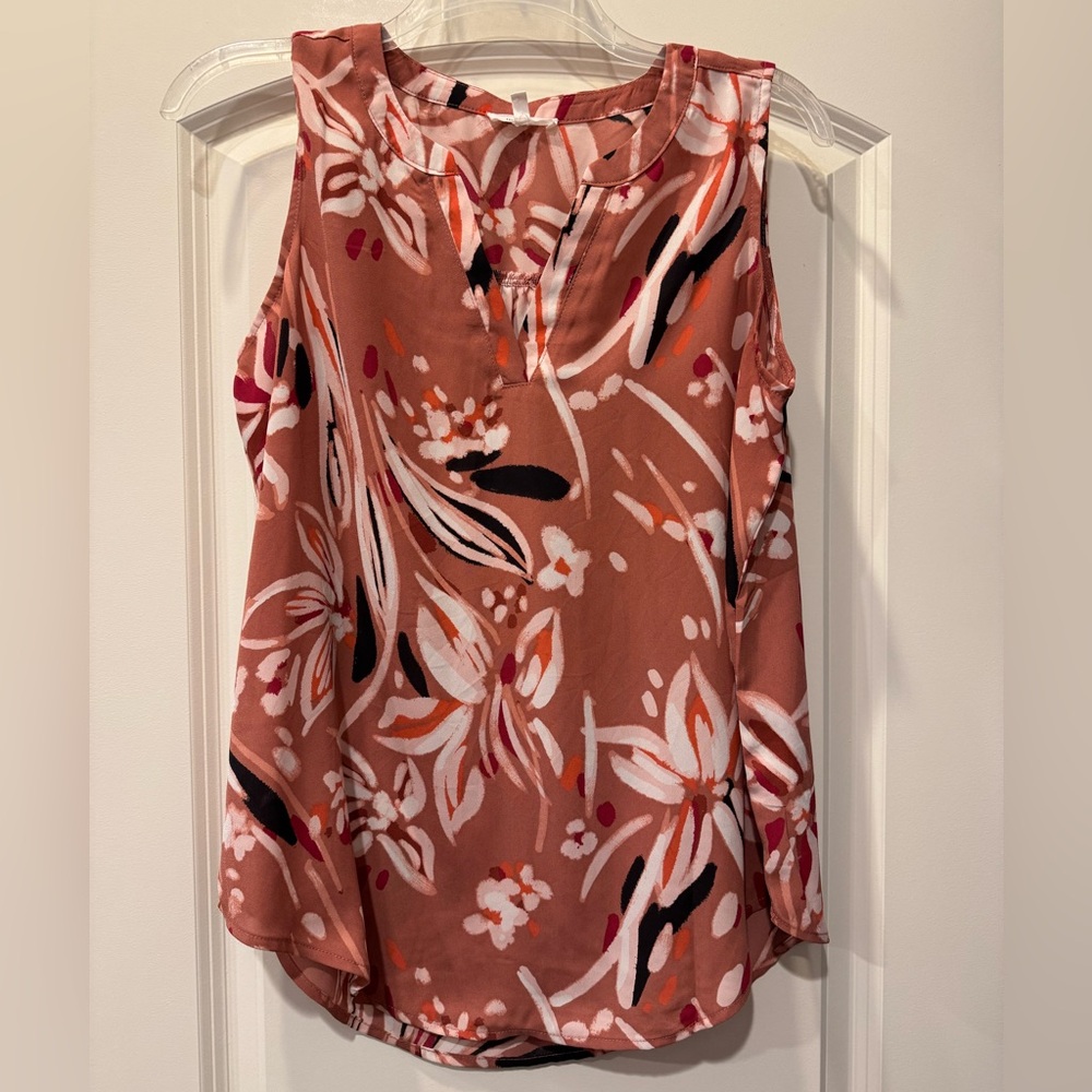 Maurices - Women’s Floral Sleeveless Blouse - Like New